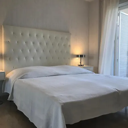 Lejlighed Cozy Elviria Beachside