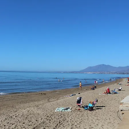 Cozy Elviria Beachside